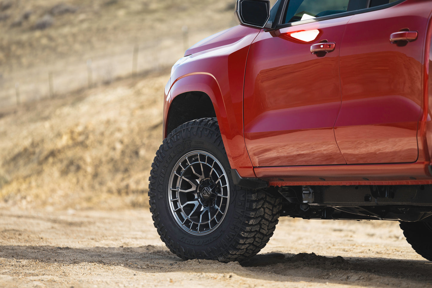 Fuel Off Road フューエルオフロード ホイール FC888 REVOLT | GLOSS GUNMETAL