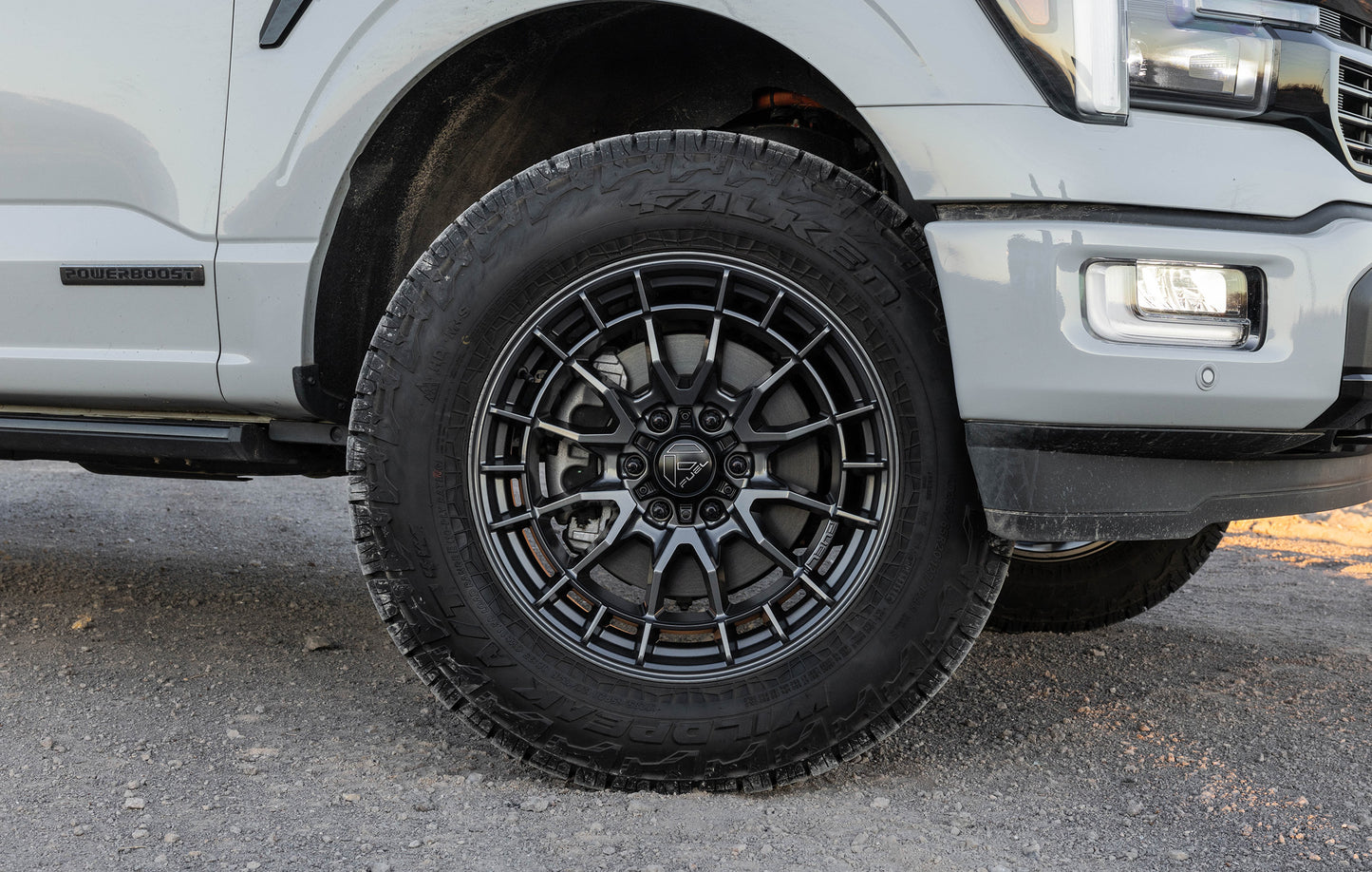 Fuel Off Road フューエルオフロード ホイール FC888 REVOLT | GLOSS GUNMETAL