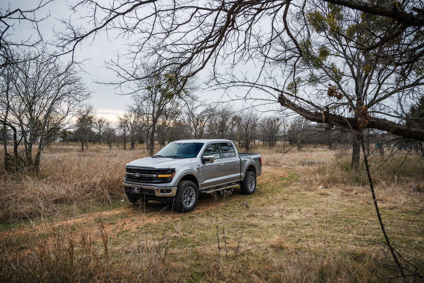 Fuel Off Road フューエルオフロード ホイール FC409 HIVE | GLOSS GUNMETAL W/ CHROME LIP