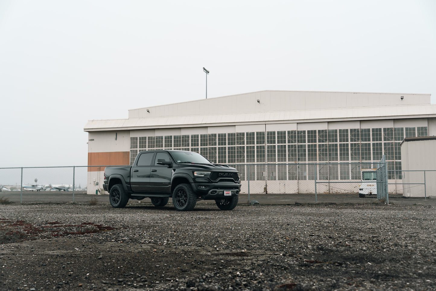 Fuel Off Road フューエルオフロード ホイール FC409 HIVE | MATTE BLACK W/ GLOSS BLACK LIP