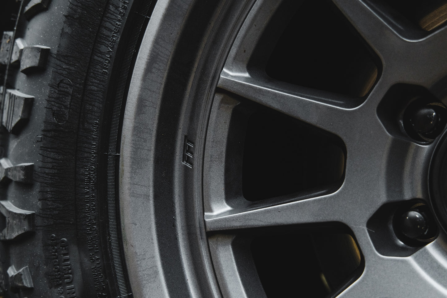 Fuel Off Road フューエルオフロード ホイール FC902 SPUR | GLOSS GUNMETAL