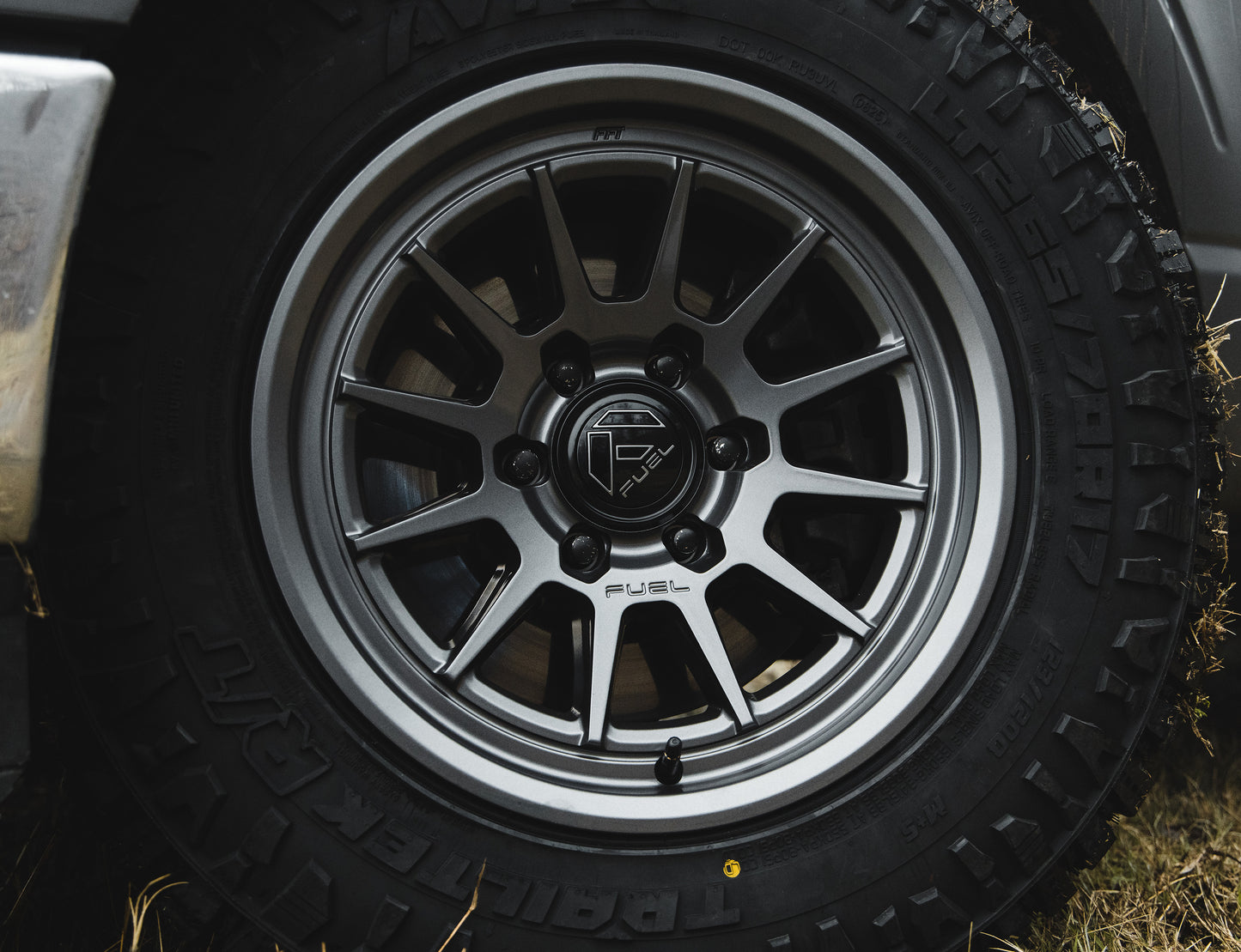 Fuel Off Road フューエルオフロード ホイール FC902 SPUR | GLOSS GUNMETAL