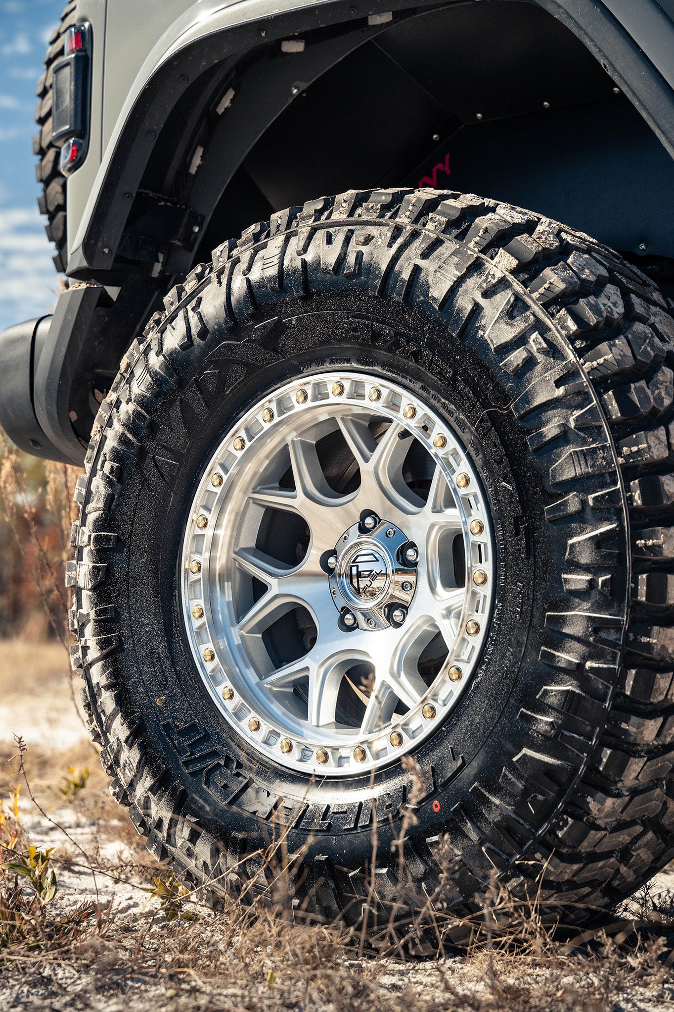 Fuel Off Road フューエルオフロード ホイール FC908 PUMA | GLOSS SILVER W/ MACHINED FACE