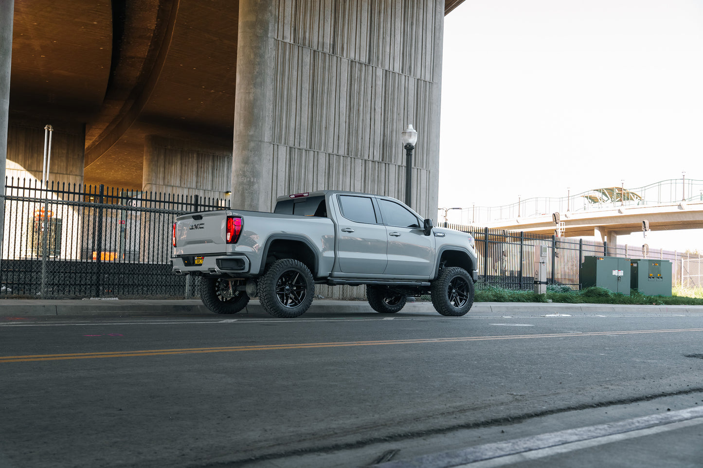 Fuel Off Road フューエルオフロード ホイール FC408 FLIGHT | MATTE BLACK W/ GLOSS BLACK LIP