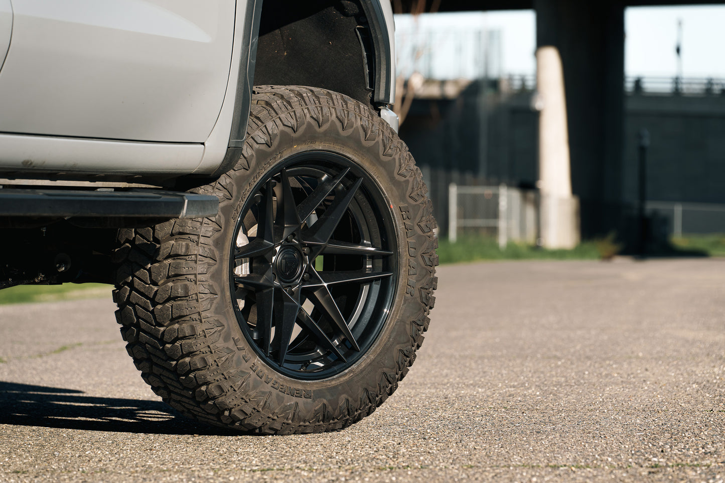 Fuel Off Road フューエルオフロード ホイール FC408 FLIGHT | MATTE BLACK W/ GLOSS BLACK LIP