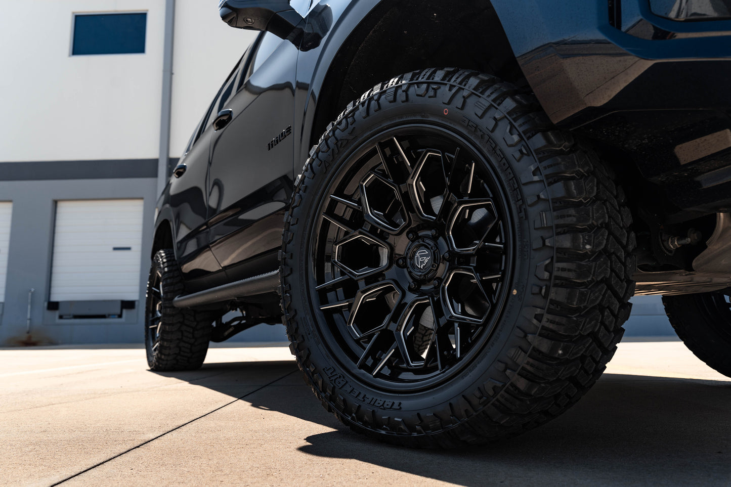 Fuel Off Road フューエルオフロード ホイール FC409 HIVE | GLOSS BLACK MILLED