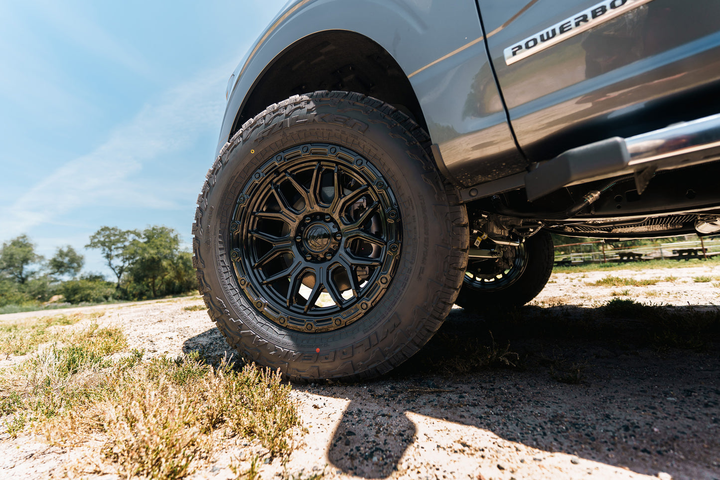 Fuel Off Road フューエルオフロード ホイール FC881 SURGE | GLOSS BLACK