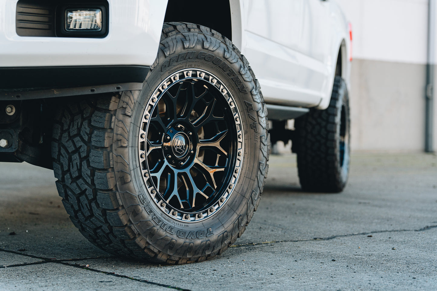 Fuel Off Road フューエルオフロード ホイール FC901 TALON | GLOSS BLACK W/ GUNMETAL LIP