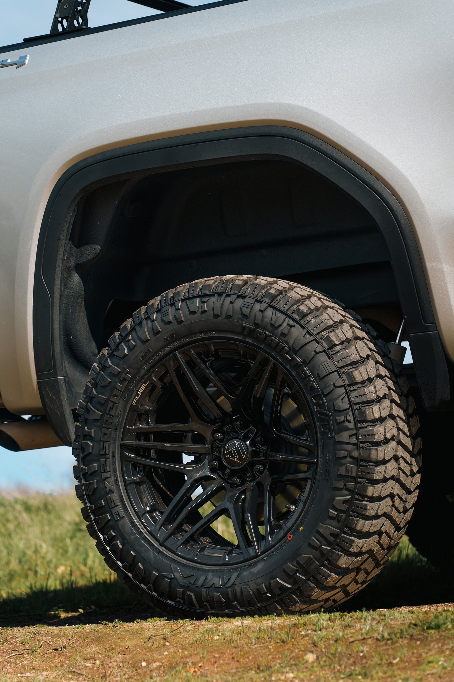 Fuel Off Road フューエルオフロード ホイール FC909 WEAPON | GLOSS BLACK