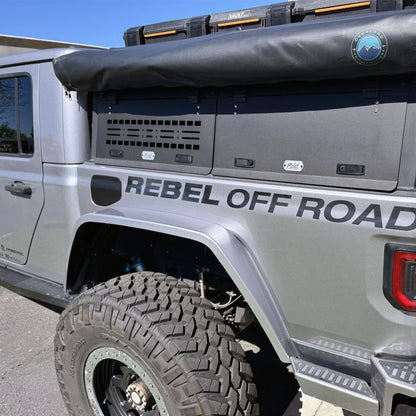 Rebel OFF ROAD XPLOR ベッドラック ハーフハイト ソリッドサイドハッチ (JTグラディエーター)