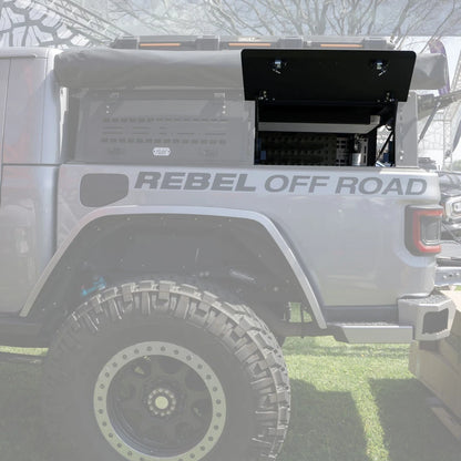 Rebel OFF ROAD XPLOR ベッドラック ハーフハイト ソリッドサイドハッチ (JTグラディエーター)
