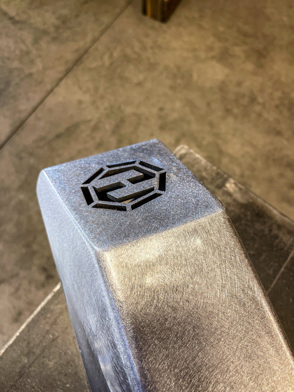 Hepta MFG フロント ハイクリアランス フレームチョップ バンパー (JK/JL/JT)