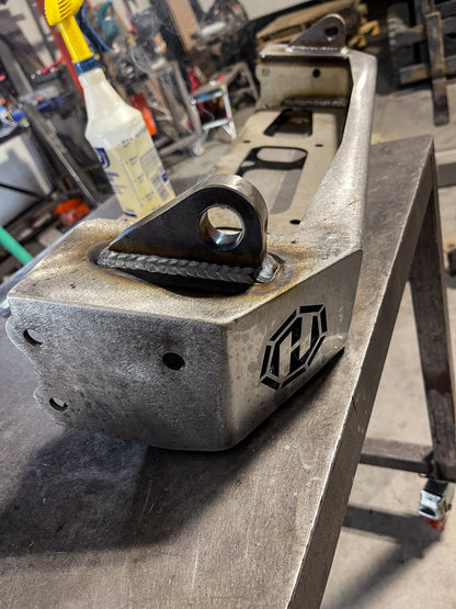 Hepta MFG フロント ハイクリアランス フレームチョップ バンパー (JK/JL/JT)