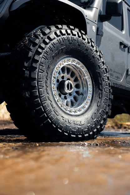 KMC ホイール KM239 IMPACT BEADLOCK | MACHINED