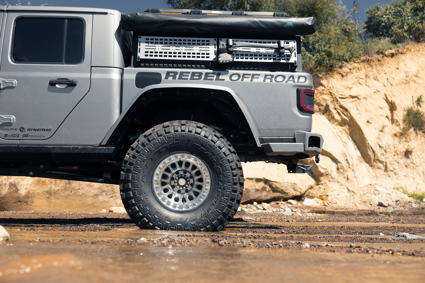 KMC ホイール KM239 IMPACT BEADLOCK | MACHINED