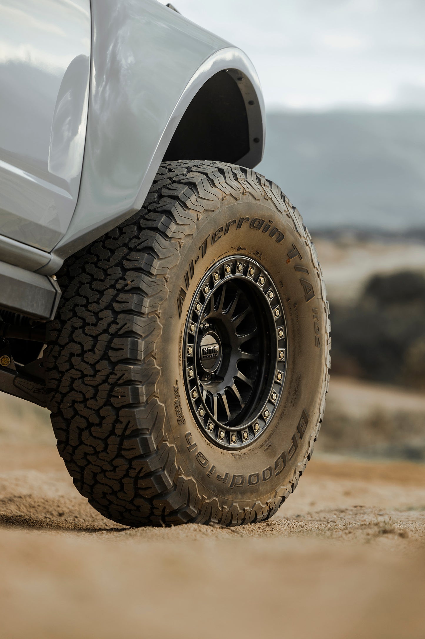 KMC ホイール KM239 IMPACT BEADLOCK | MATTE BLACK