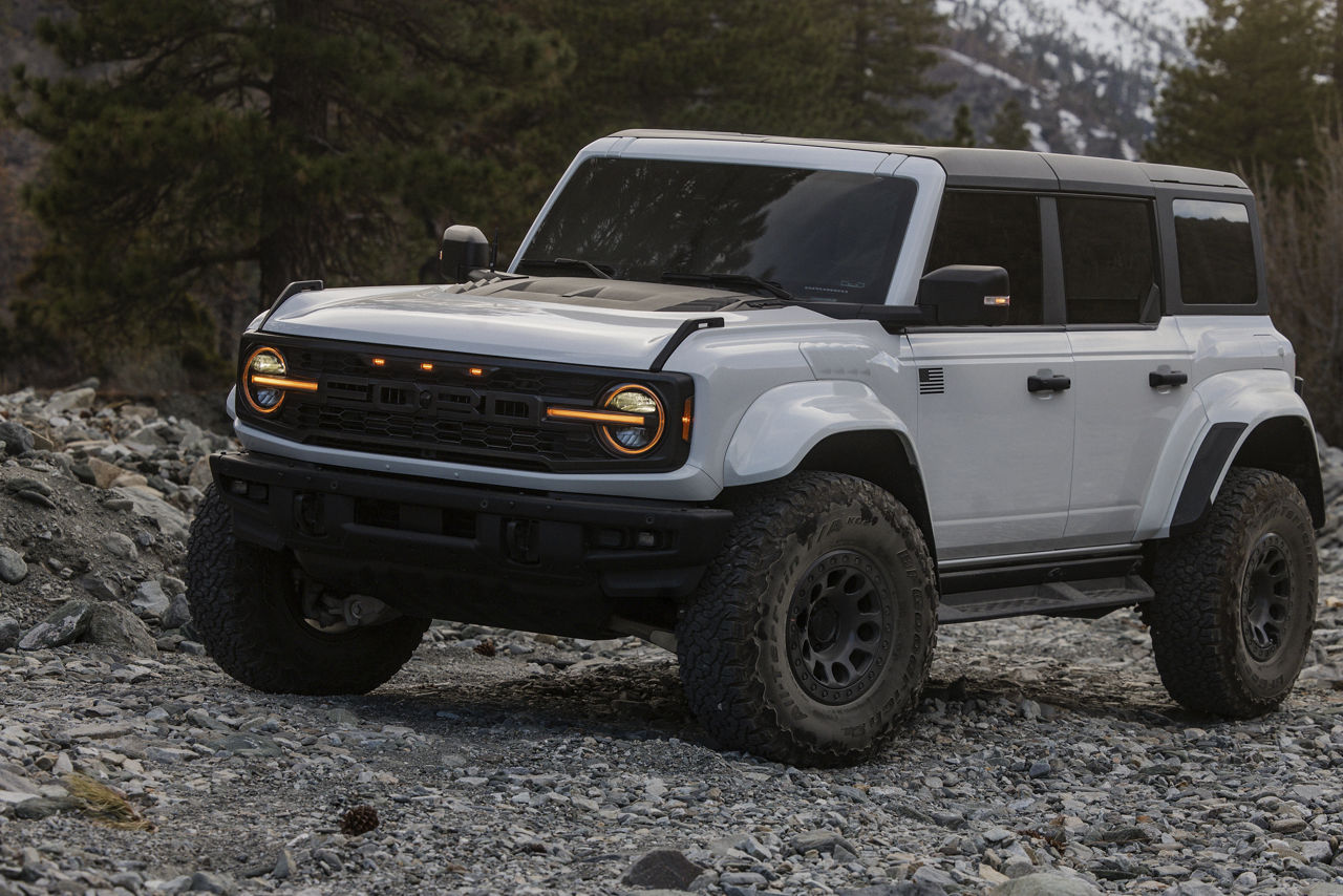 KMC ホイール KM241 E25 BEADLOCK | BLACKOUT