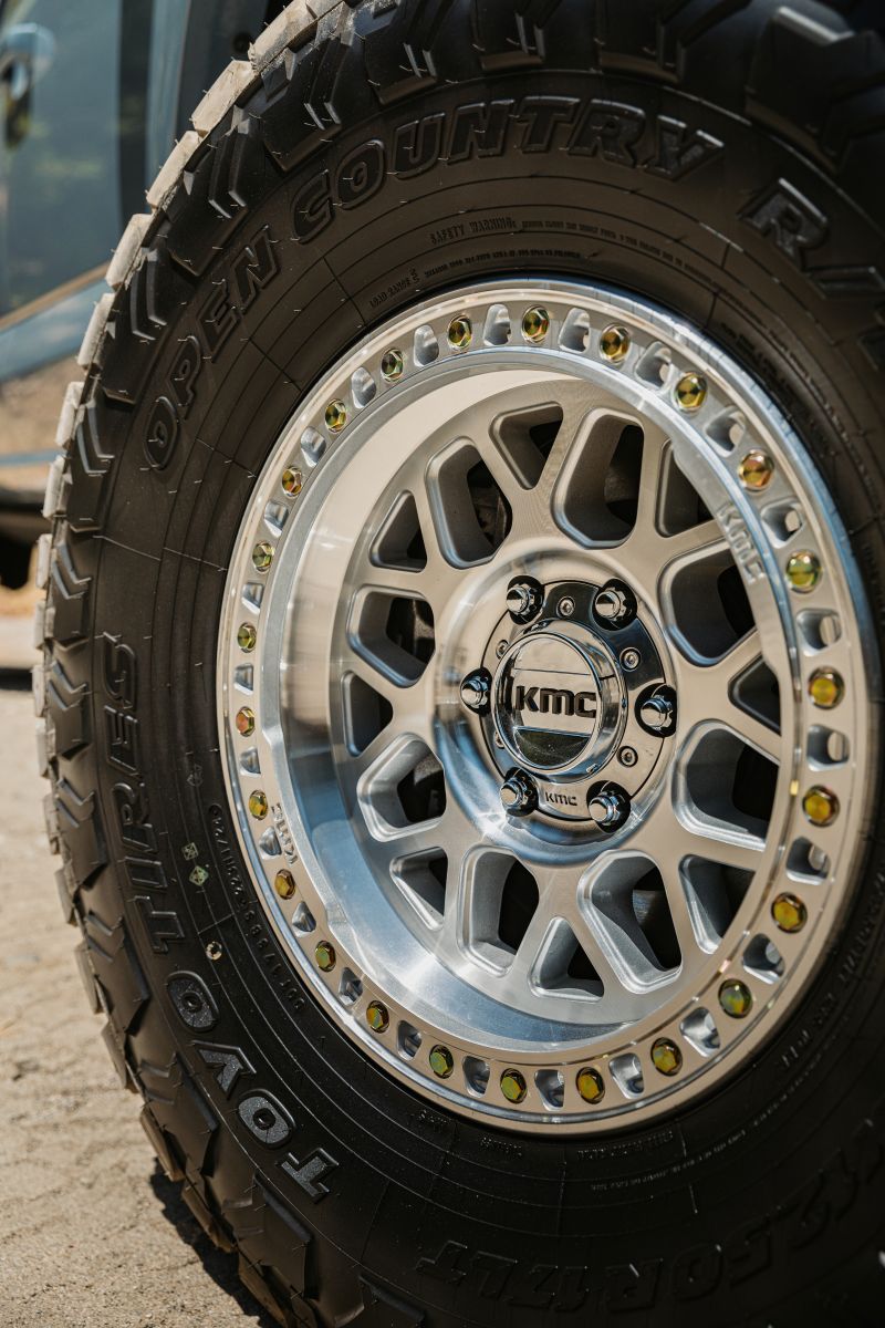 KMC ホイール KM549 GRS | GLOSS SILVER W/ MACHINED FACE