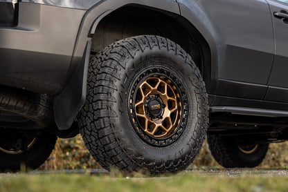 KMC ホイール KM553 TORX | MATTE BRONZE W GLOSS BLACK LIP