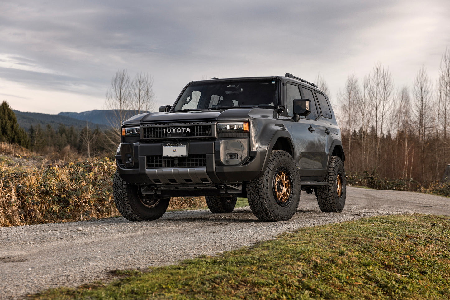 KMC ホイール KM553 TORX | MATTE BRONZE W GLOSS BLACK LIP