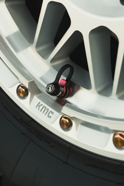 KMC ホイール KM555 ATTACK | GLOSS SILVER W/ MACHINED FACE