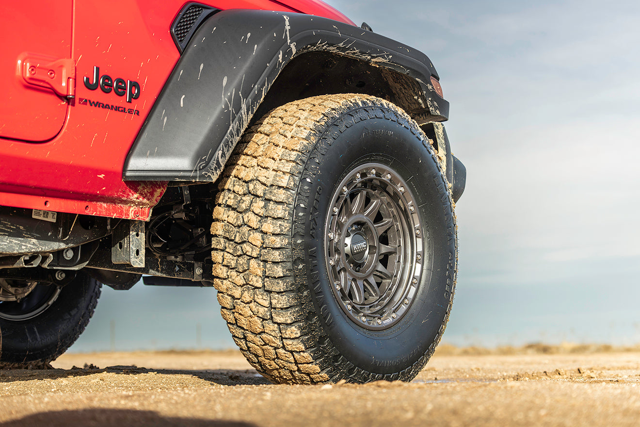 KMC ホイール KM556 CRUX | GLOSS GUNMETAL