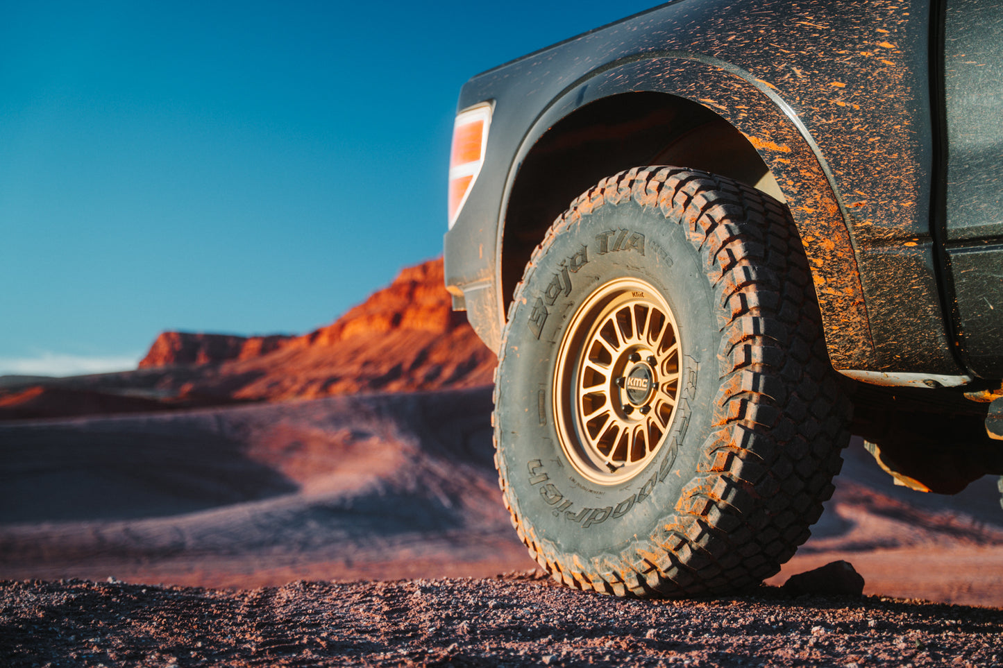 KMC ホイール KM733 IMPACT FFT | MATTE BRONZE