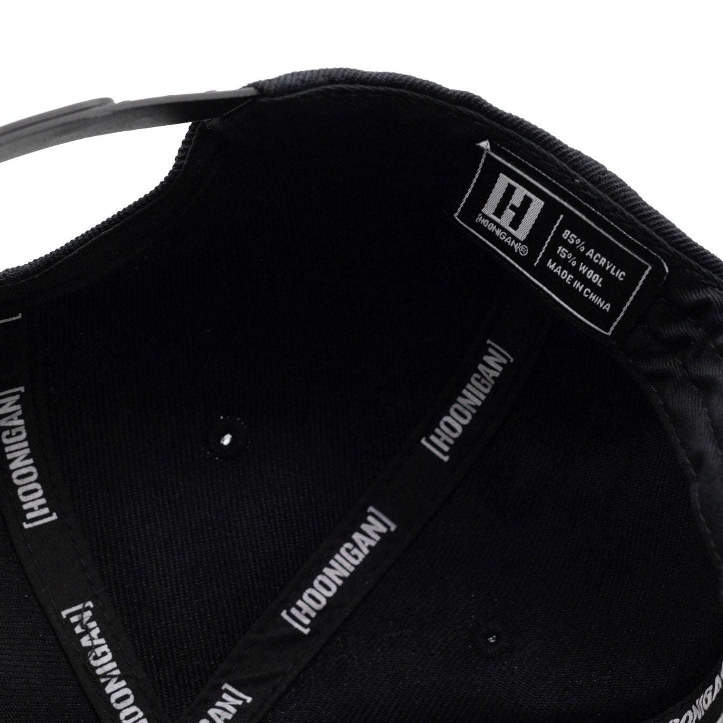 KMC ロゴ スナップバックキャップ