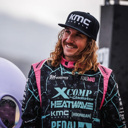 KMC ロゴ スナップバックキャップ