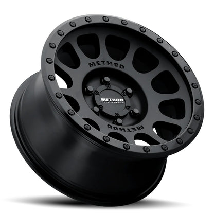 Method Race Wheels メソッド ホイール 305 NV | MATTE BLACK - GLOSS BLACK LIP