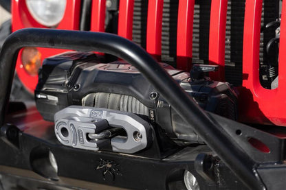 Poison Spyder フロント ウインチフェアリード マウントブラケット