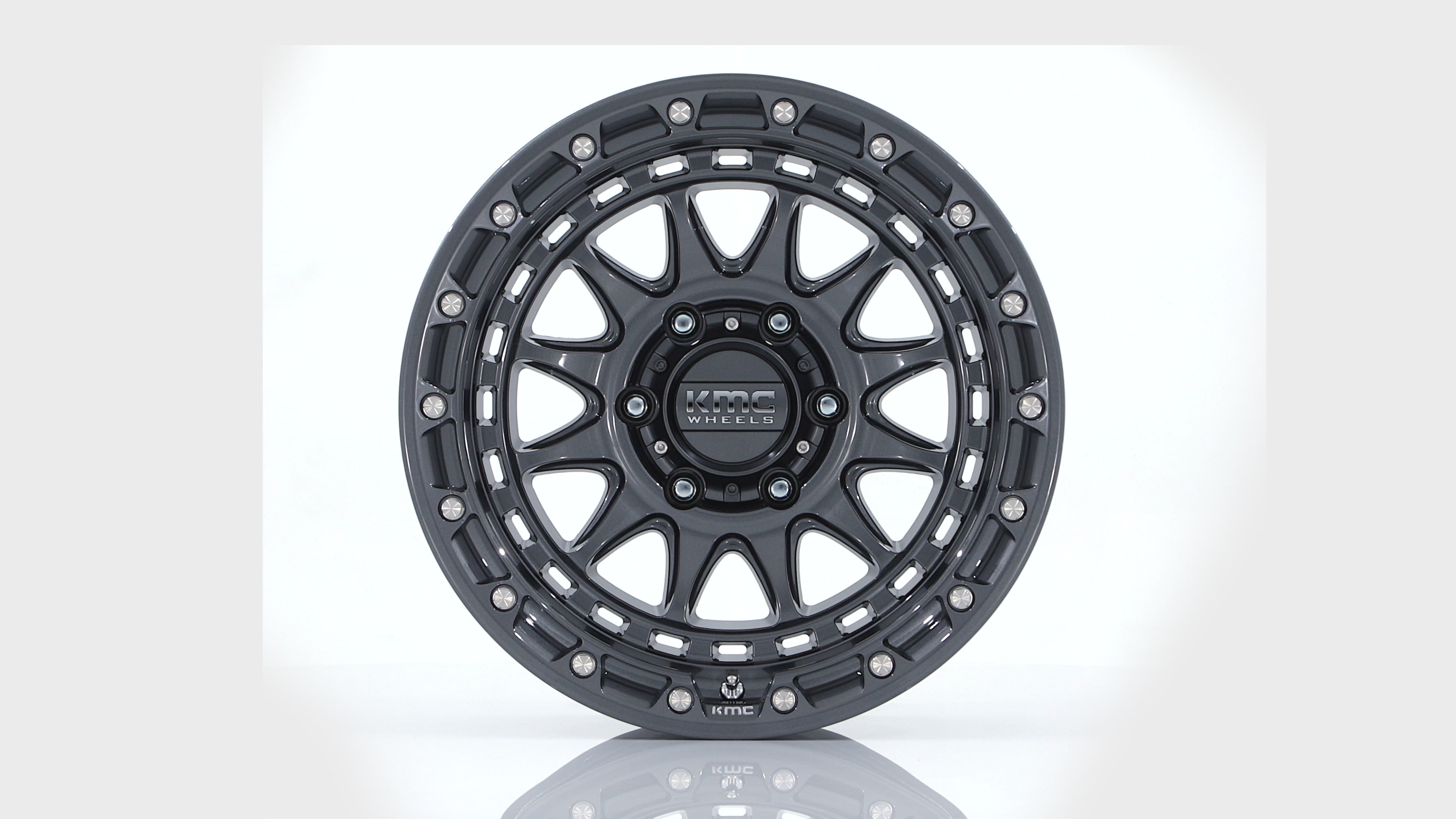KMC ホイール KM556 CRUX | GLOSS GUNMETAL – アメリカンインテイク US