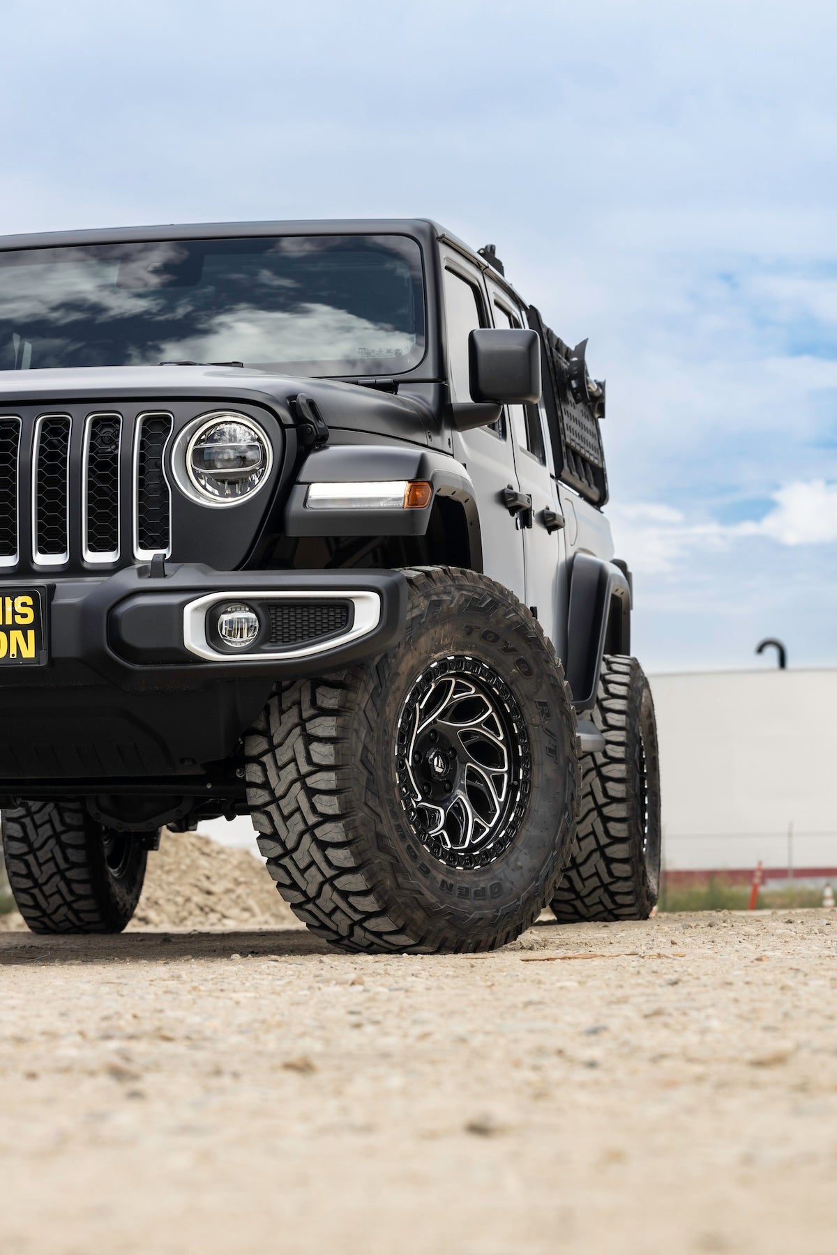 Fuel Off Road フューエルオフロード ホイール D840 RUNNER OR | GLOSS BLACK MILLED