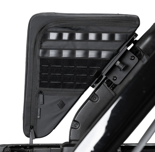 XG CARGO Gama Stealth Gen2 フレームマウントストレージバッグ (JL4ドア・スカイワンタッチ対応)