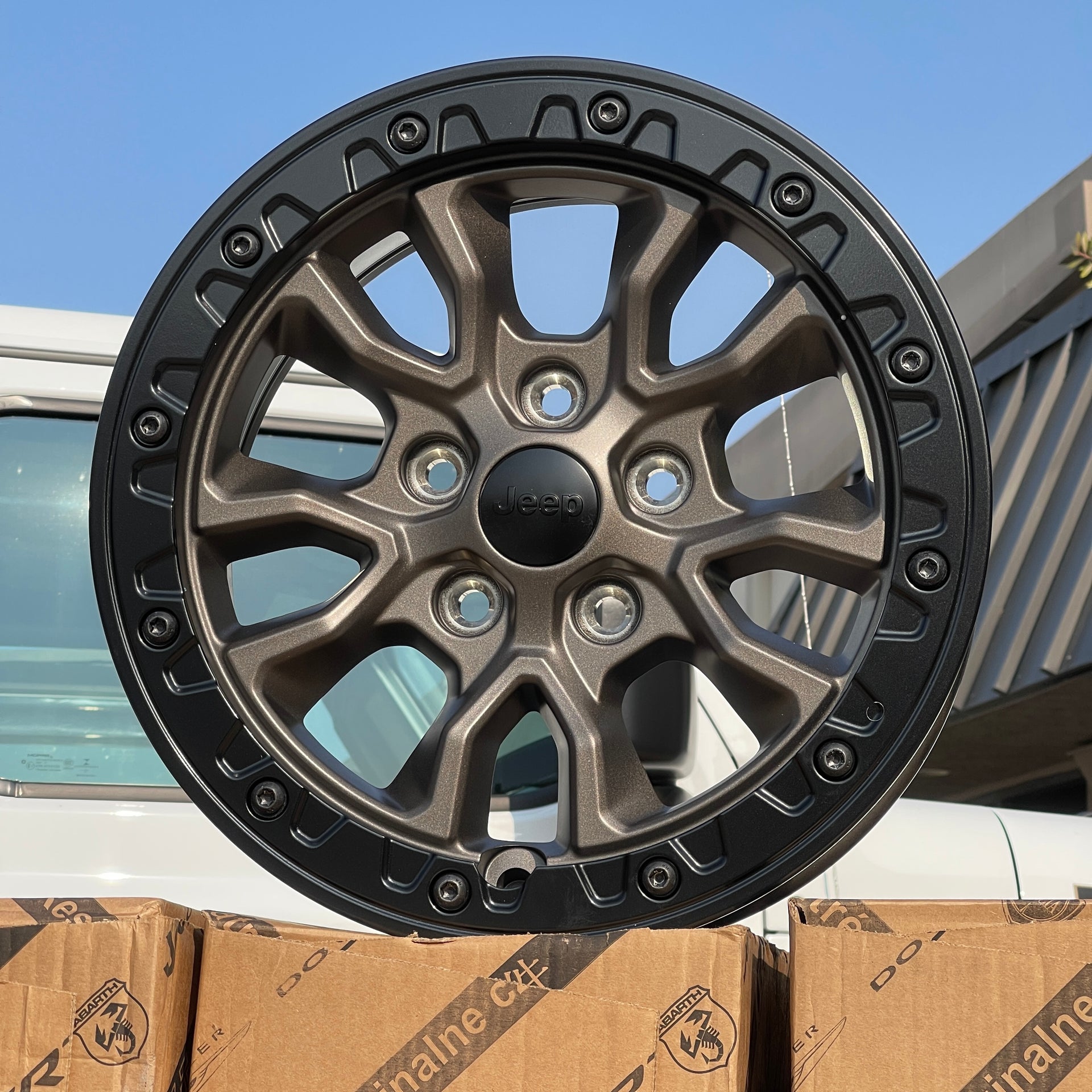 MOPAR 純正 392 V8ルビコン専用 ホイール (JL/JT専用) – アメリカン 