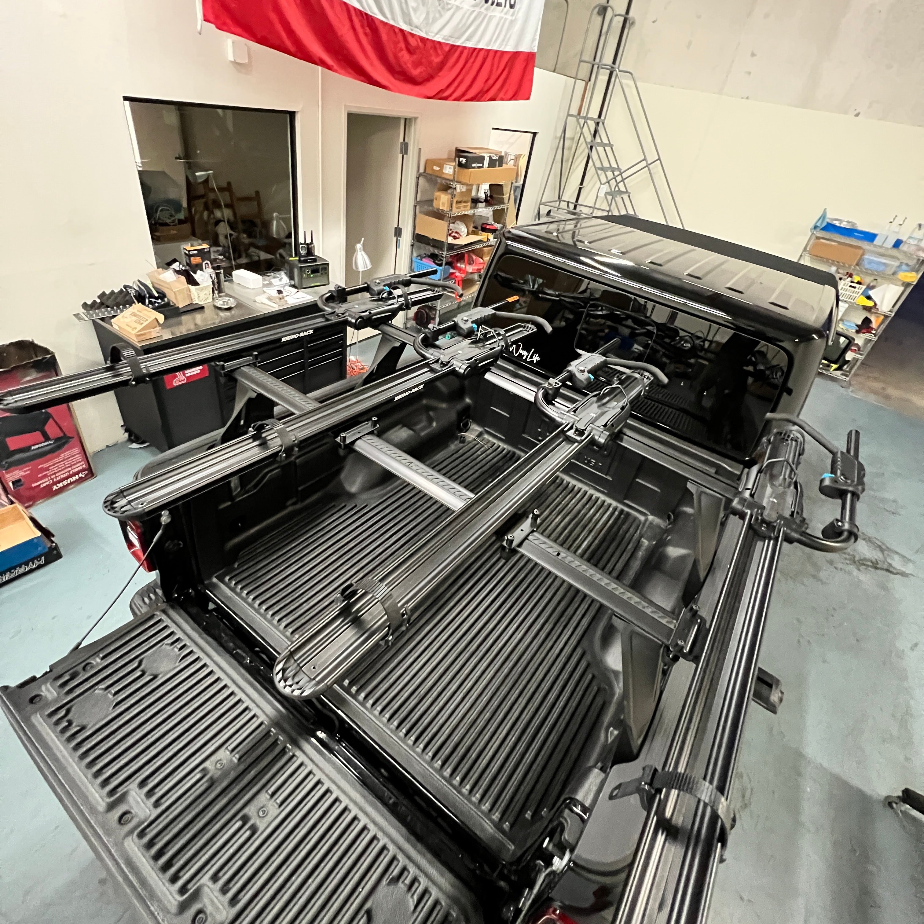 ライア Rhino Rack ライノラック 自転車キャリア キット グラディエーター用