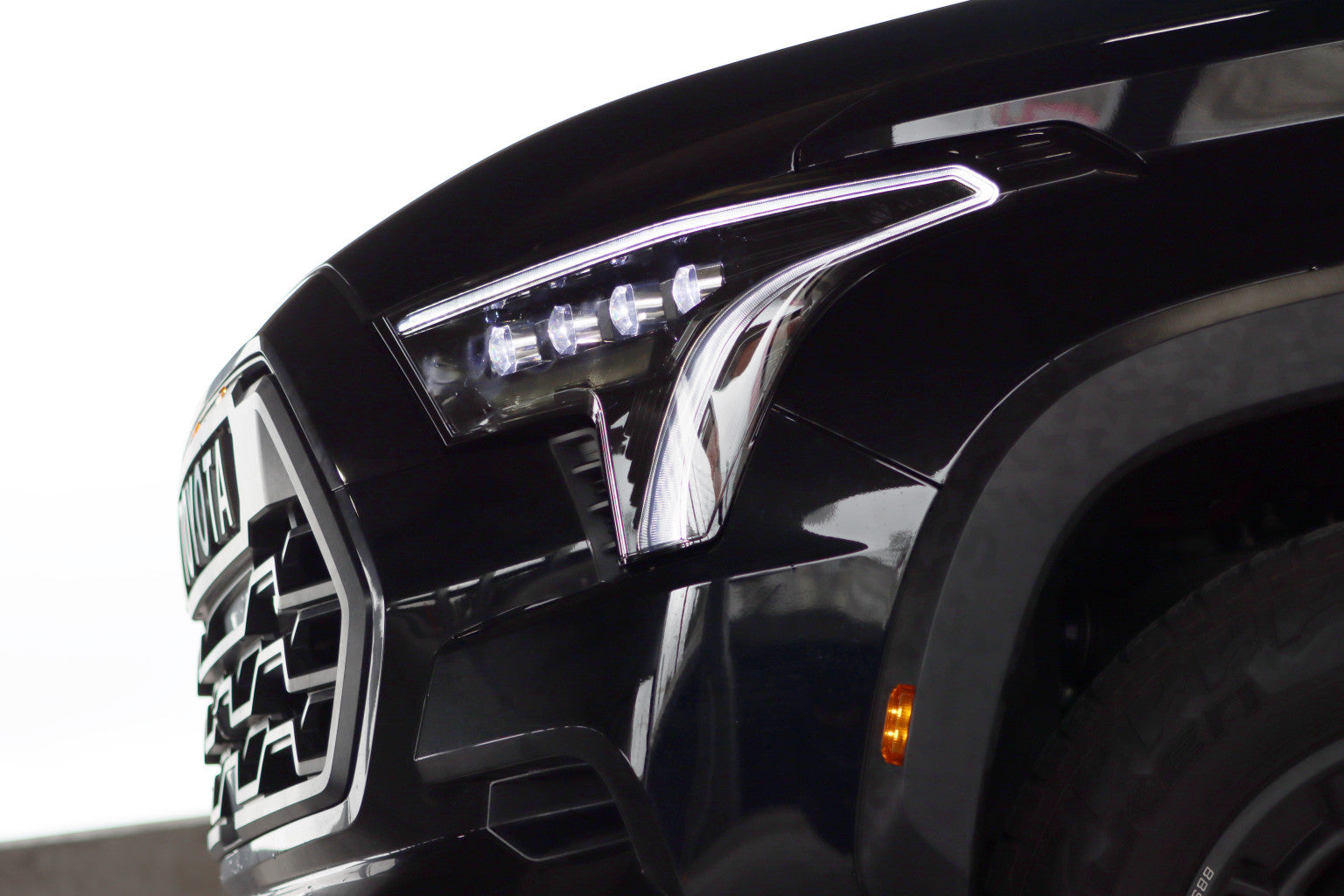 AlphaRex 新型タンドラ ノバ シリーズ LED プロジェクター ヘッドライト アルファ ブラック アメリカンインテイク　アメリカンインテーク