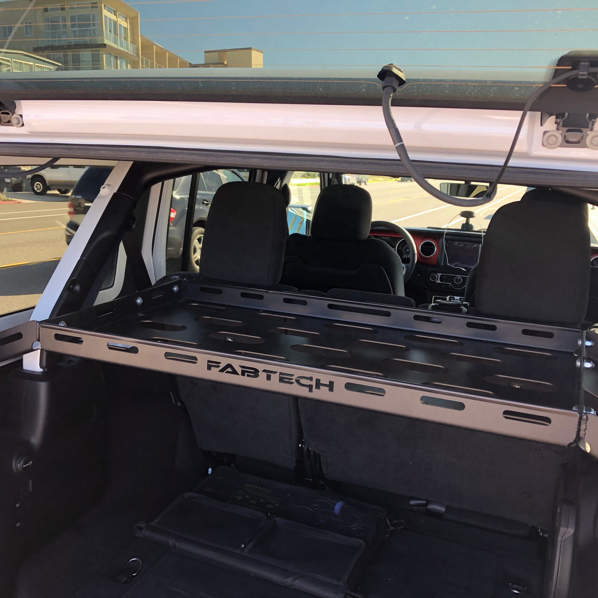Fabtech ファブテック カーゴラック 新型ラングラー JLラングラー 荷物 