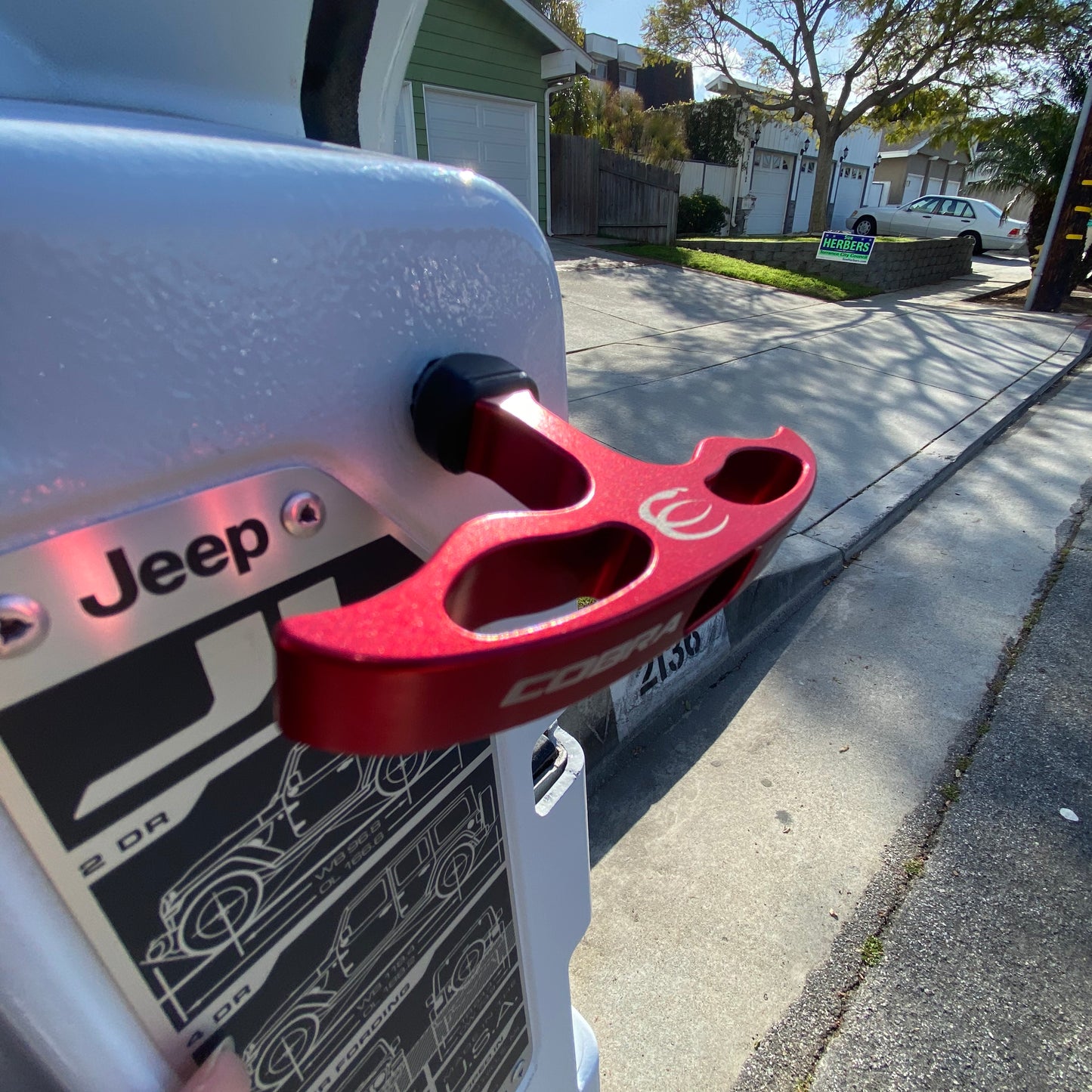 テイルゲート インナー オープンハンドル (JLラングラー)