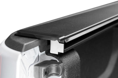 Roll'n Lock  ロールアンドロック リトラクタブル  ハードトノカバー (JTグラディエーター)